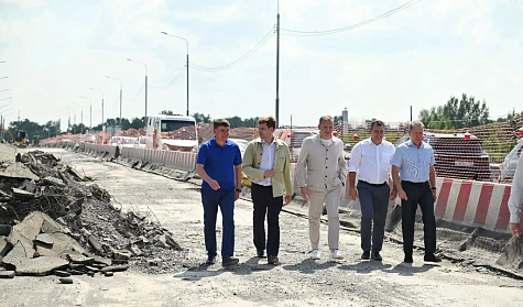 Мост через Урал в Оренбурге готов более чем наполовину